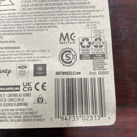 2022 Disney Hot Wheels The Lion King The Vanster VHS Box Cover MATTEL BRAND NEW - Picture 3 of 4